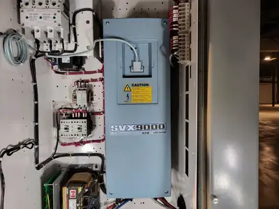 USED EATON SVX015A1-5A4N1