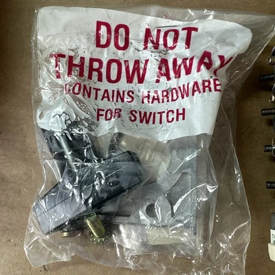 NEW ELECTROSWITCH 505A716G01