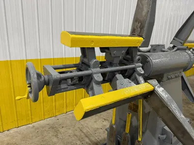 2500 LBS X 12" COOPER WEYMOUTH DOUBLE END PULL-OFF COIL REEL UNCOILER: STOCK #22618