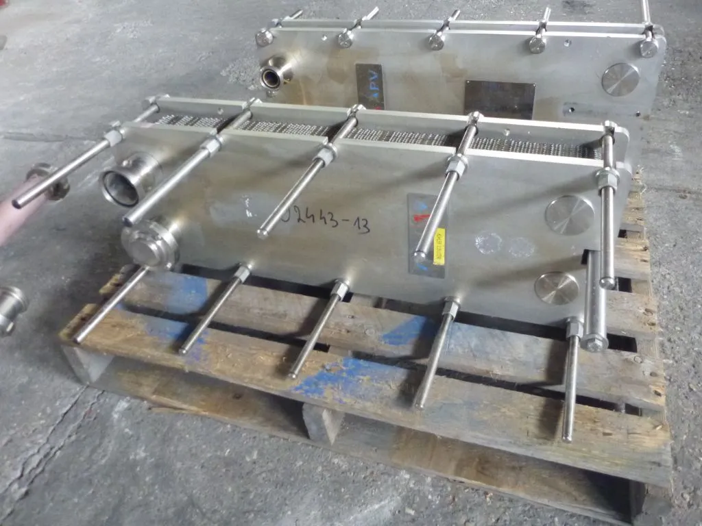 Used Stainless Steel Plate Heat Exchanger APV Type H17 Surface 5.3 M2