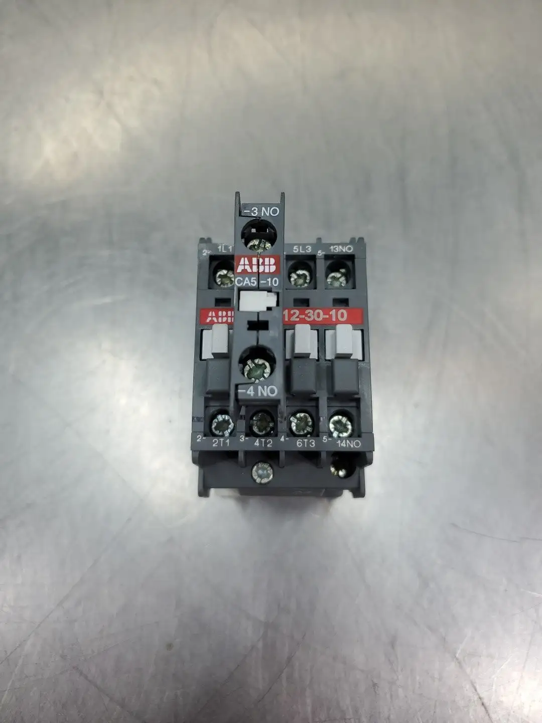 ABB A123010 28A 1000V Contactor w/CA510 Auxiliary Contact. 4A43