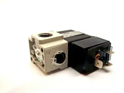 Used SMC Body 3 Port Solenoid Valve Solenoid Valves Michigan US | Maverick Industrial Sales #1420665
