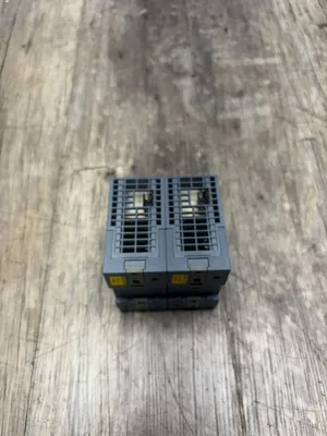 Used SIEMENS 6GK5008-0BA00-1AB2 Misc Electrical & Power Parts South Carolina US | ESS Industrial Equipment Sales #1309584