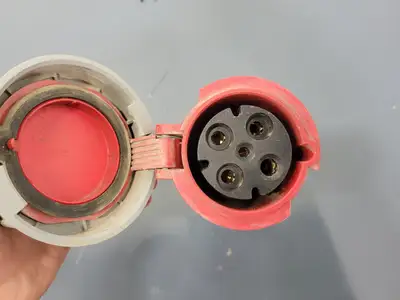 USED GLOBETRON 430C7W