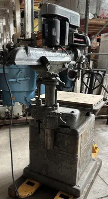 USED WALKER TURNER RADIAL DRILL PRESS