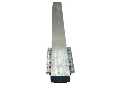 USED THK LINEAR ACTUATOR 1085MM