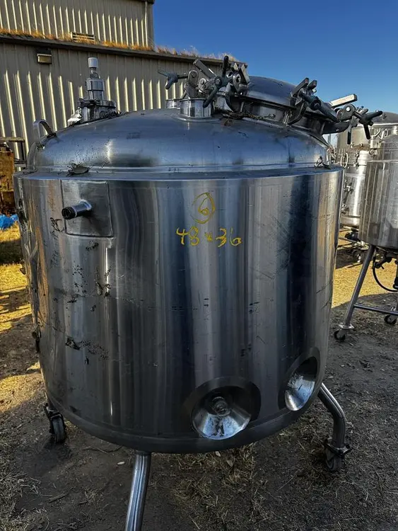 Used MUELLER _UNKNOWN_ Tanks California US | Machinery & Equipment 9 #170287