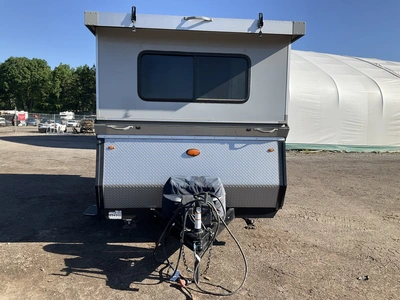 USED 2022 COLUMBIA ALINER EXPEDITION
