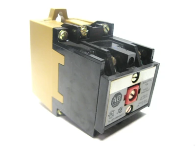 USED ALLEN BRADLEY 700-P400A1