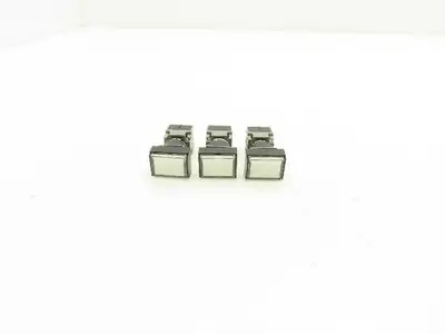 Fuji Electric Illuminated Pushbutton Switch White Momentary 15mm 250V Lot of 3