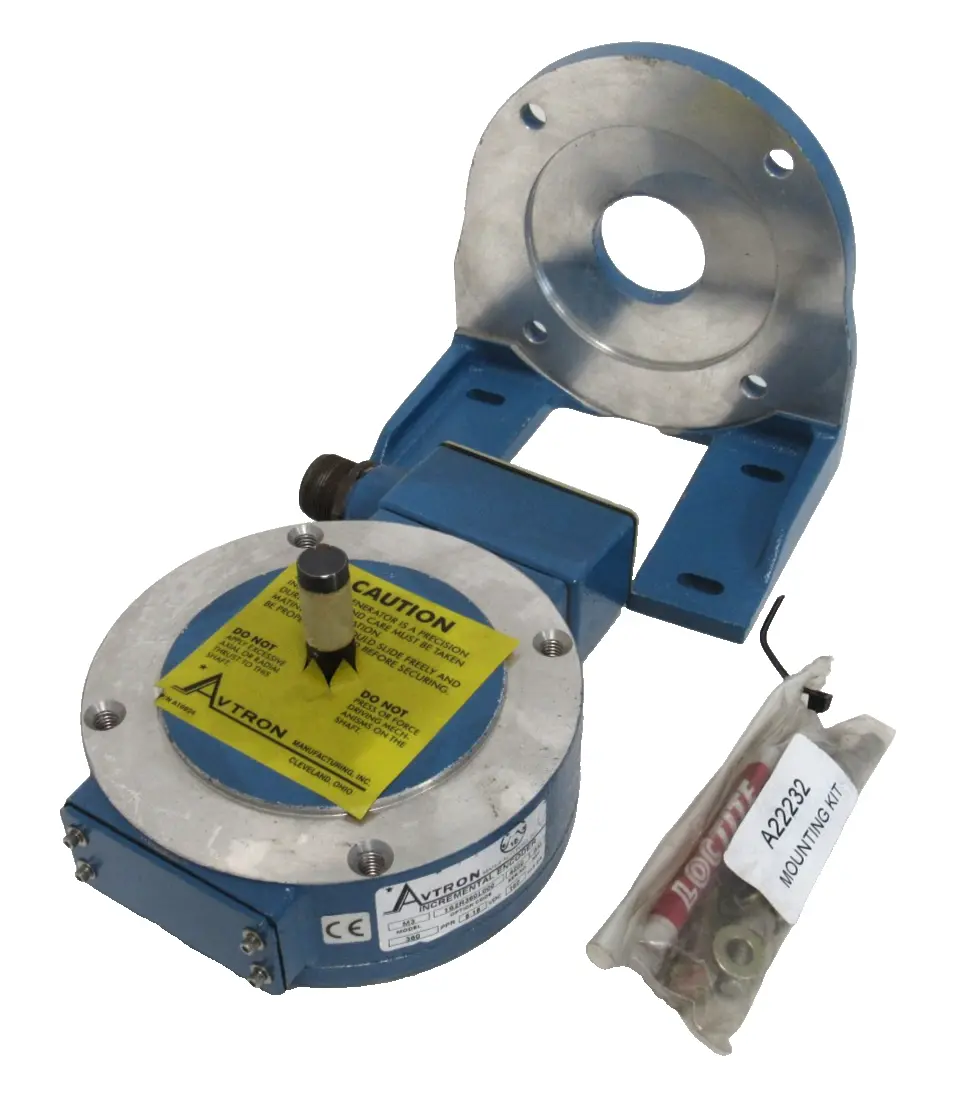 NEW AVTRON M3-1S2R360L000 INCREMENTAL ENCODER M31S2R360L000