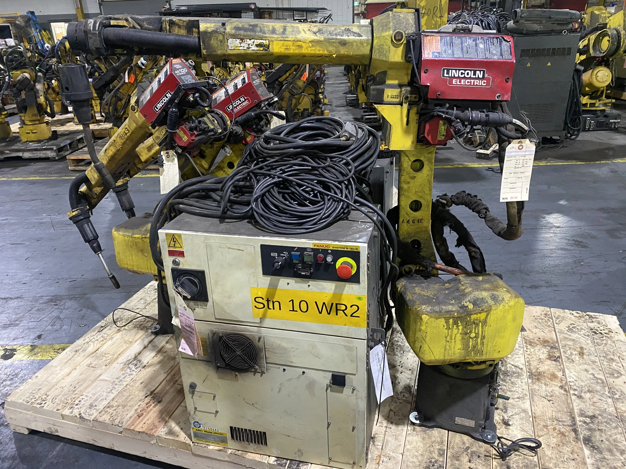 USED FANUC ArcMate 100iC/6L + R-30iA