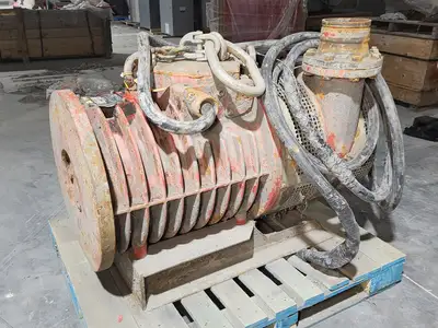 Used GRINDEX 8124.400-0021 Parts (Hydraulics and Pneumatics) British Columbia CA | Lenmark #1440626