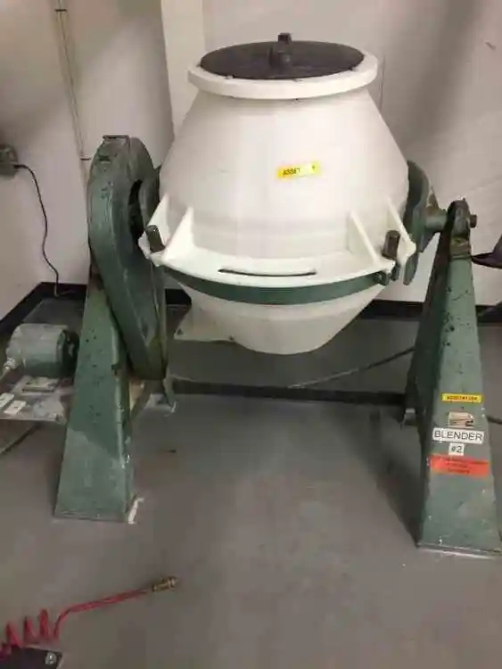 Used PAUL O. ABBE N/A Double Cone - V Mixers New Jersey US | Phoenix Equipment Corp 4 #175426