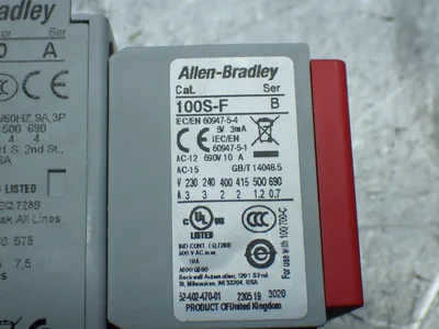 NEW ALLENBRADLEY 100SC09EJ32BC