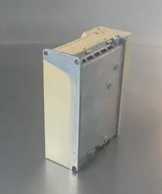 YASKAWA Electric Servopack SGDA-01AS Servopack (BIN2.3.3)