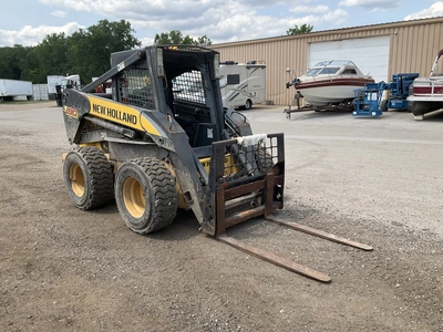 Used 2010 NEW HOLLAND L190 Skid Steer Loaders Michigan US | Miedema Asset Management Group #1325534