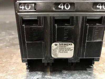 USED SIEMENS BQ3B040