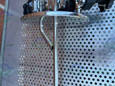 USED EAGLE STAINLESS BTB21 10 LITER STAINLESS STEEL BOTTLE W/ 3 ITT VALVES