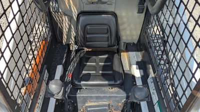 USED 1999 BOBCAT 773G