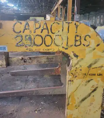 25,000# x 60" Acco C-Hook