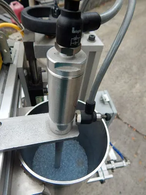 USED COSMETIC BALL DROPPER BALL DROPPER