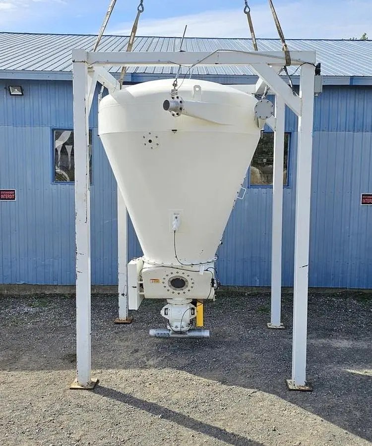🔴 Heading to Auction May 27 - Used 2250 Gallon (300 Cu.Ft.) Tank (Hopper) with Blender & Rotary Valve, Carbon Steel