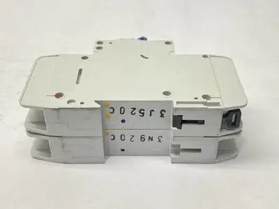 1489-D2C200 | Allen Bradley  Ser A Miniature Circuit Breaker 2-Pole 20A 250V - Used