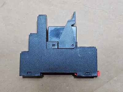 Used SCHNEIDER ELECTRIC RSB2A080F7 Misc Electrical & Power Parts British Columbia CA | Lenmark #1439451