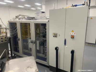 Used V-Shapes Vertical Form, Fill and Seal Machine with Liquid Fill – Model Alpha