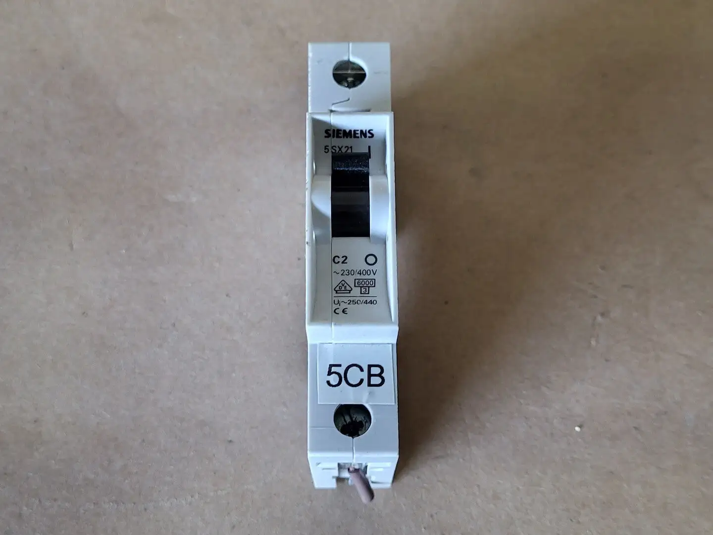 USED SIEMENS 5SX21 C2