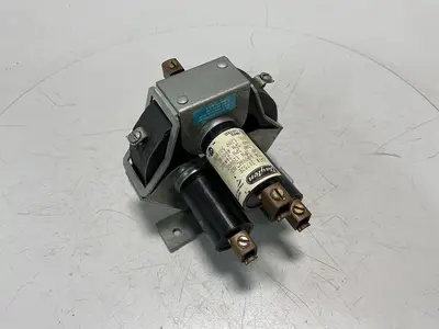 USED DAYTON 3X752E