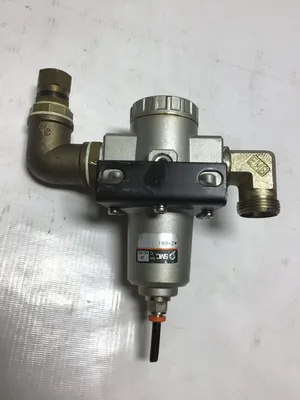 SMC EAR410 Air Regulator Relieving Set Press 0.5-8.5bar