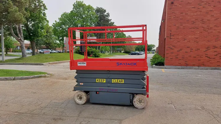 Used SKYJACK SJIII 4626 Scissor Lifters Ontario CA | Platinum Group 15 #163561
