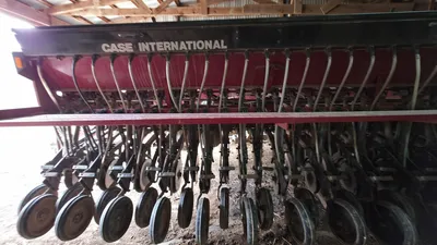 JI Case 5500MTDR SEEDER | Iron Listing (9)