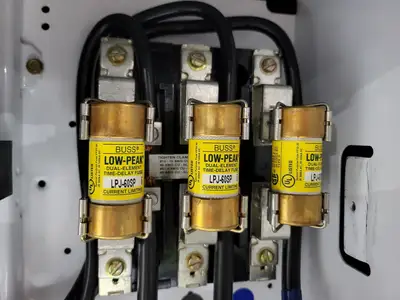 USED SQUARE D MODEL 6