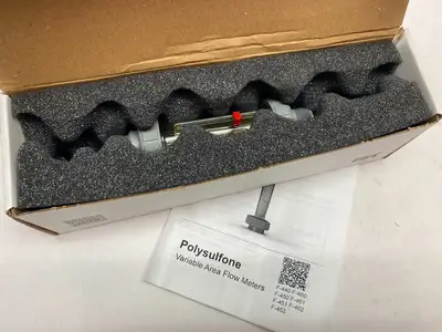 New | in-Stock BLUE-WHITE POLYSULFONE VARIABLE AREA FLOW METER 1/2" MNPT Valves/Fittings | Maverick Industrial Sales #1112295