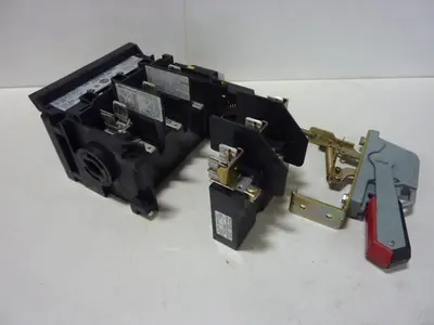USED ALLEN BRADLEY 1494V-DS30 SER A