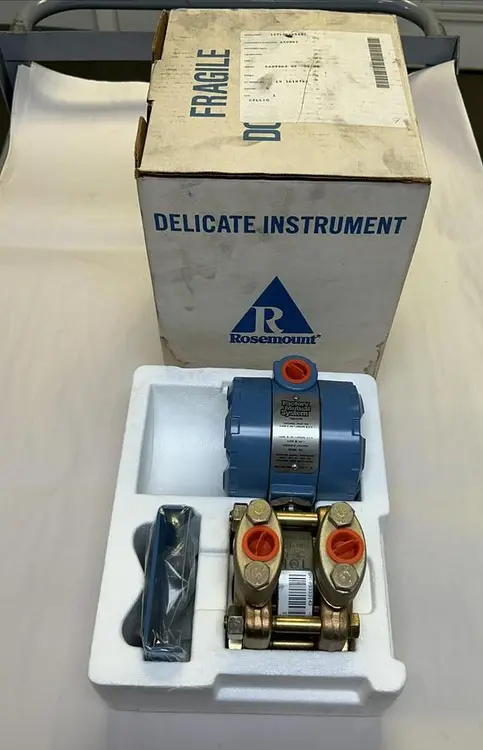 New | in-Stock ROSEMOUNT 1151DR2F12B2 Pressure Transmitters | Surplus Asset Holdings #1225374