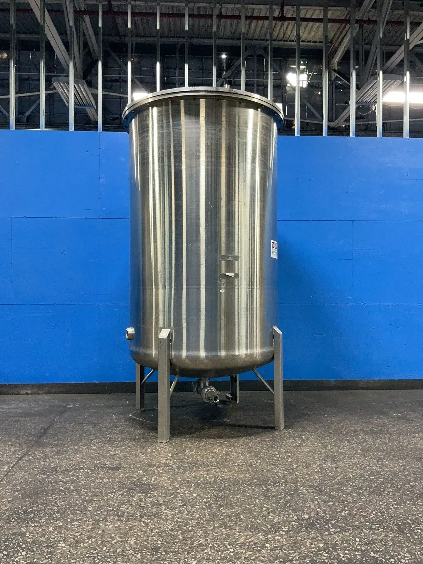 1700 Gal S/s Tank