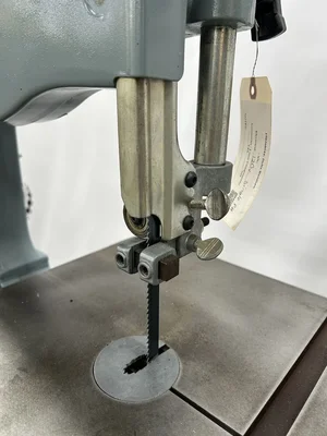 Used DELTA 28-303 Vertical Band Saws Georgia US | The Equipment Hub #1340180