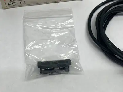 USED KEYENCE FIBER AMPLIFIER, CABLE TYPE, MAIN UNIT, NPN