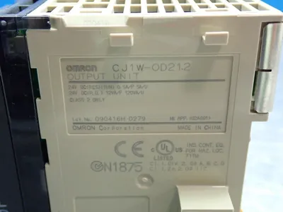 USED OMRON CJ1WOD212