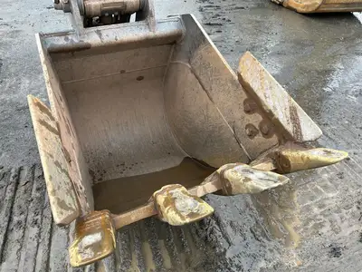 Used 2021 HYUNDAI HX130 LCR Crawler Excavators | Abele Tractor #1342777