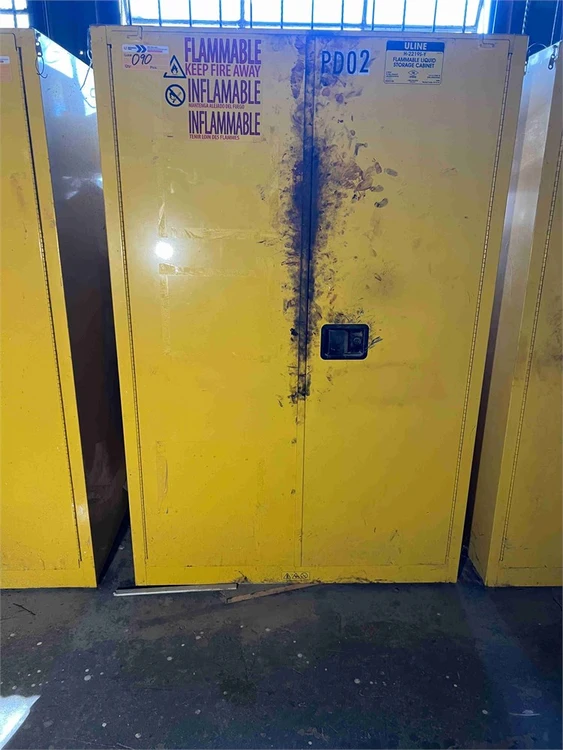 Used ULINE H-2219S-Y Hazardous Storage Units California US | MachineryMax #1337442