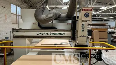 USED 2009 CR ONSRUD MODEL 288 G18 CNC ROUTER
