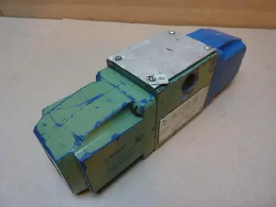 USED VICKERS DG4S40133CWB50