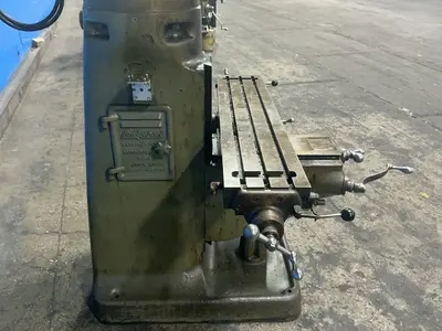 Used BRIDGEPORT 26026 Vertical Mills Ohio US | HGR 24 #1316119