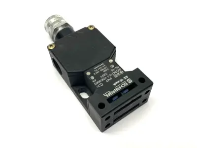 Used Schmersal Interlock Safety Switch 230V 4A Relays & Switches Michigan US | Maverick Industrial Sales #1397796