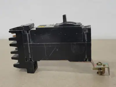 USED SQUARE D FH17015A